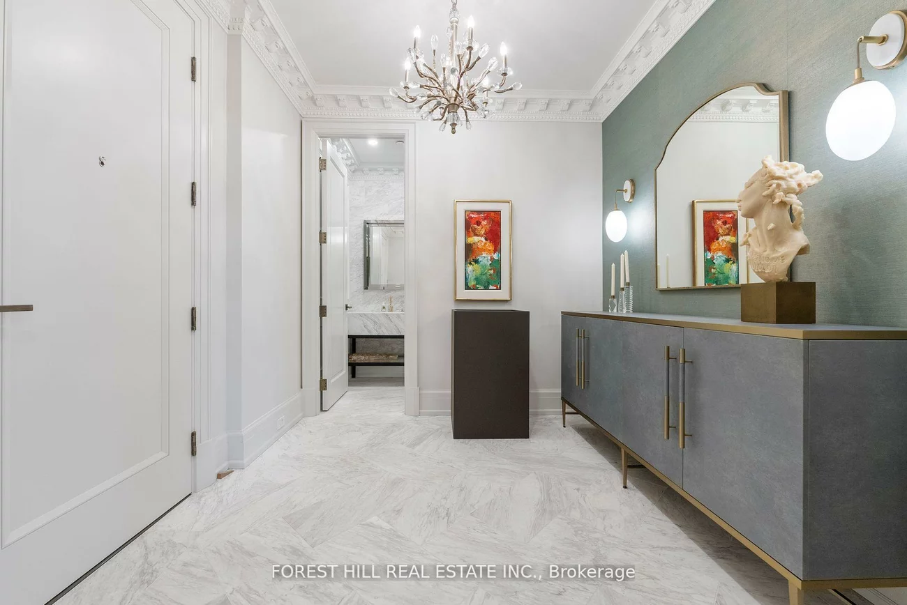 128, Hazelton, Annex, Toronto