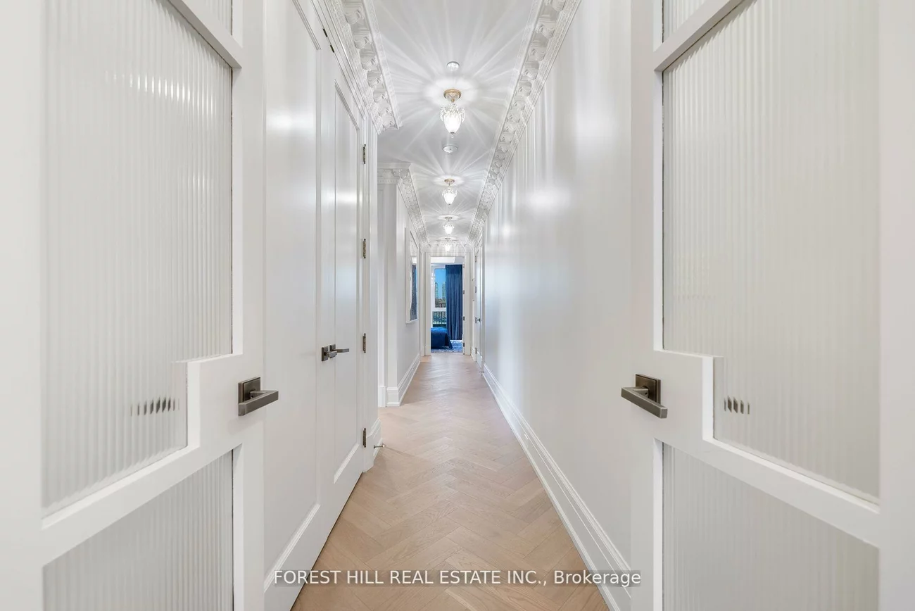 128, Hazelton, Annex, Toronto