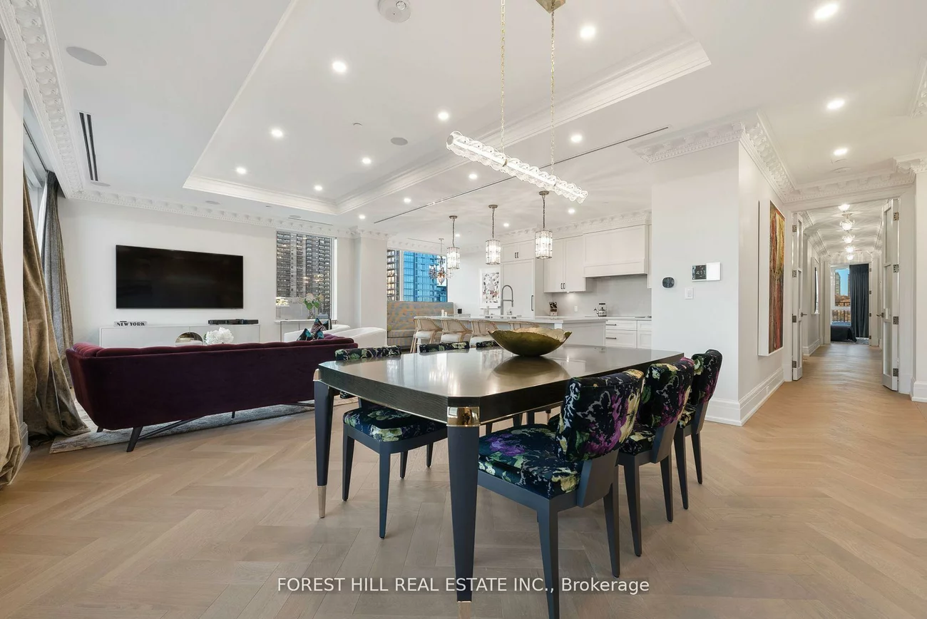 128, Hazelton, Annex, Toronto