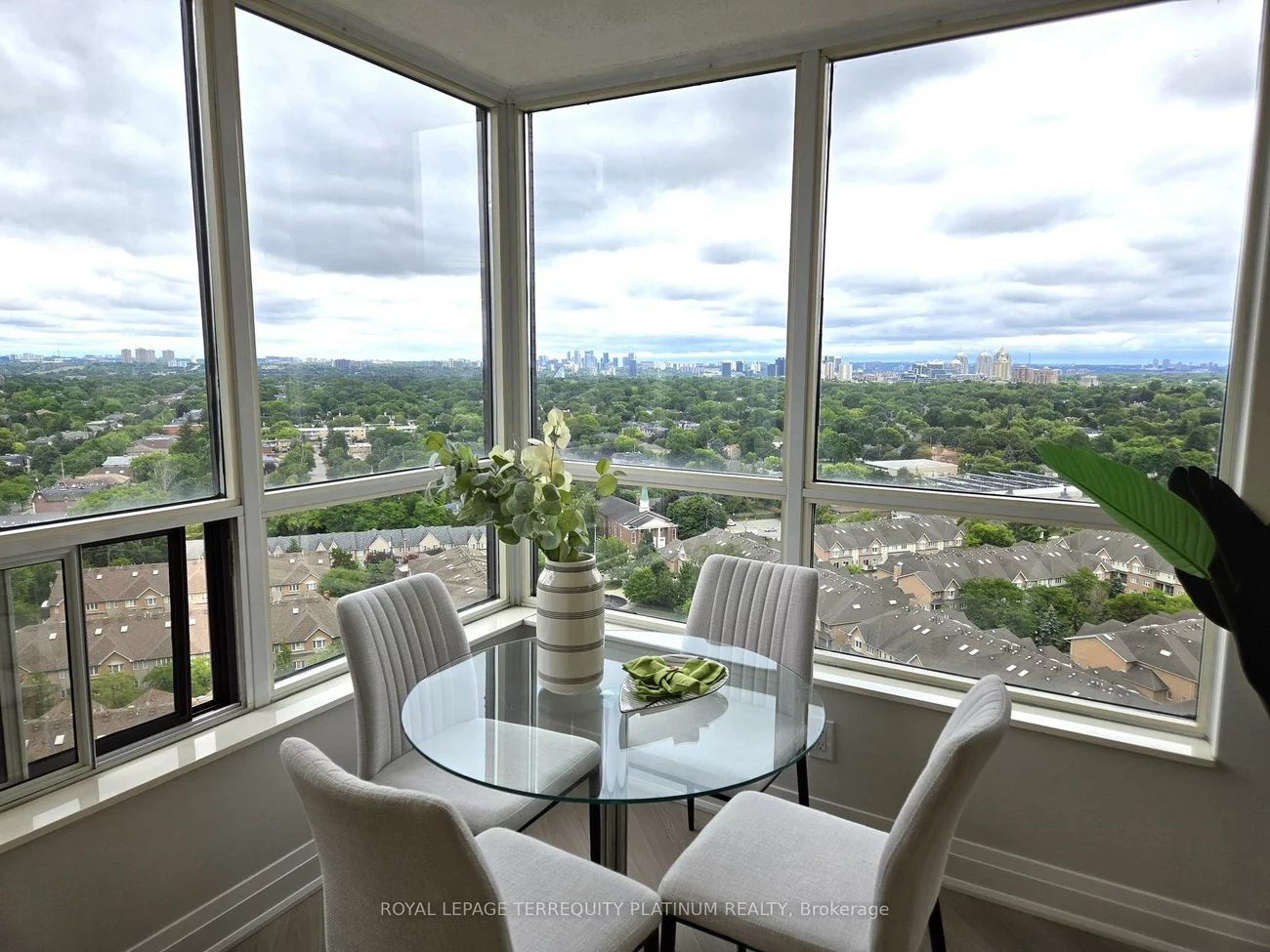 10, Northtown, Willowdale East, Toronto