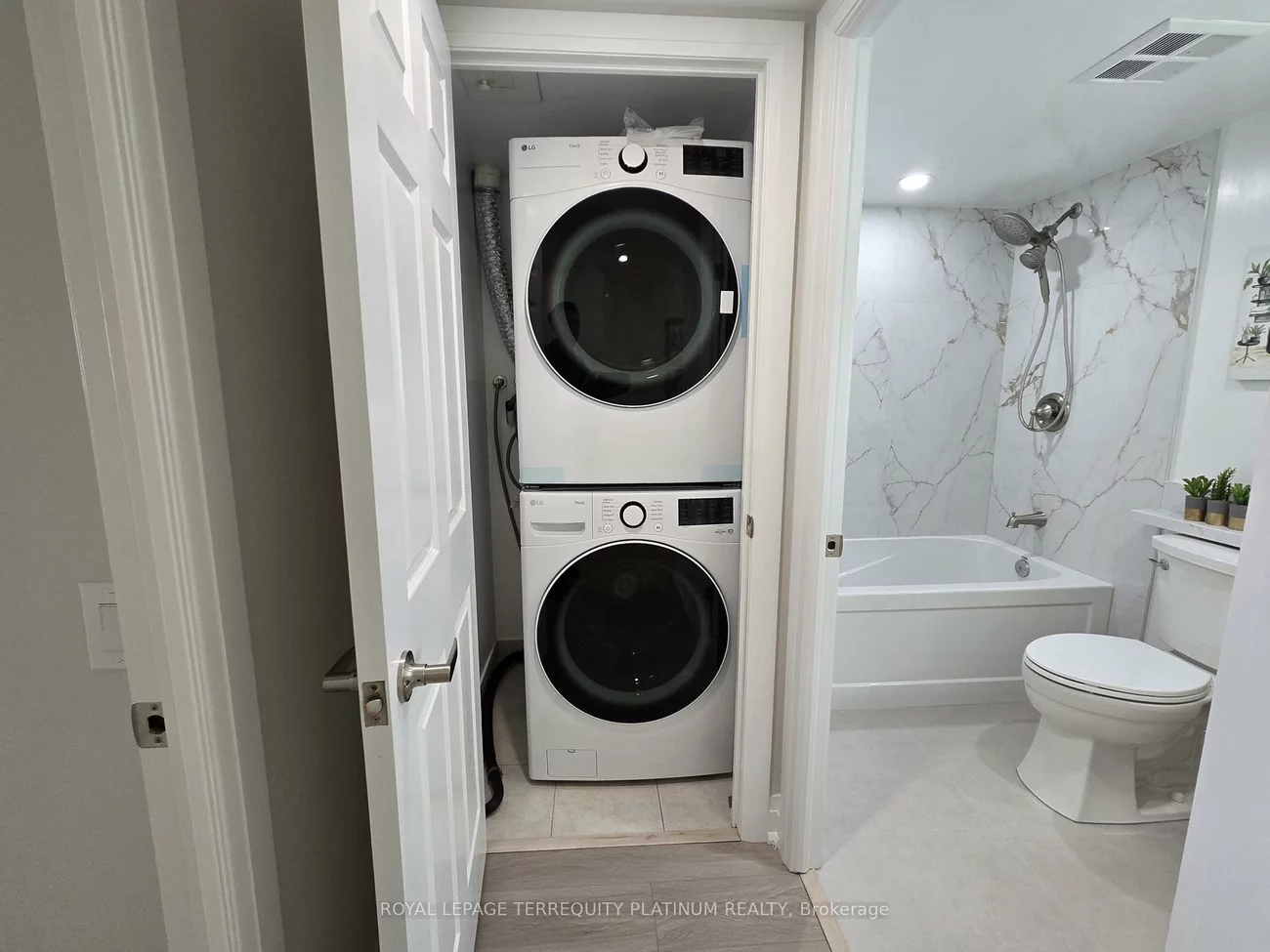 10, Northtown, Willowdale East, Toronto