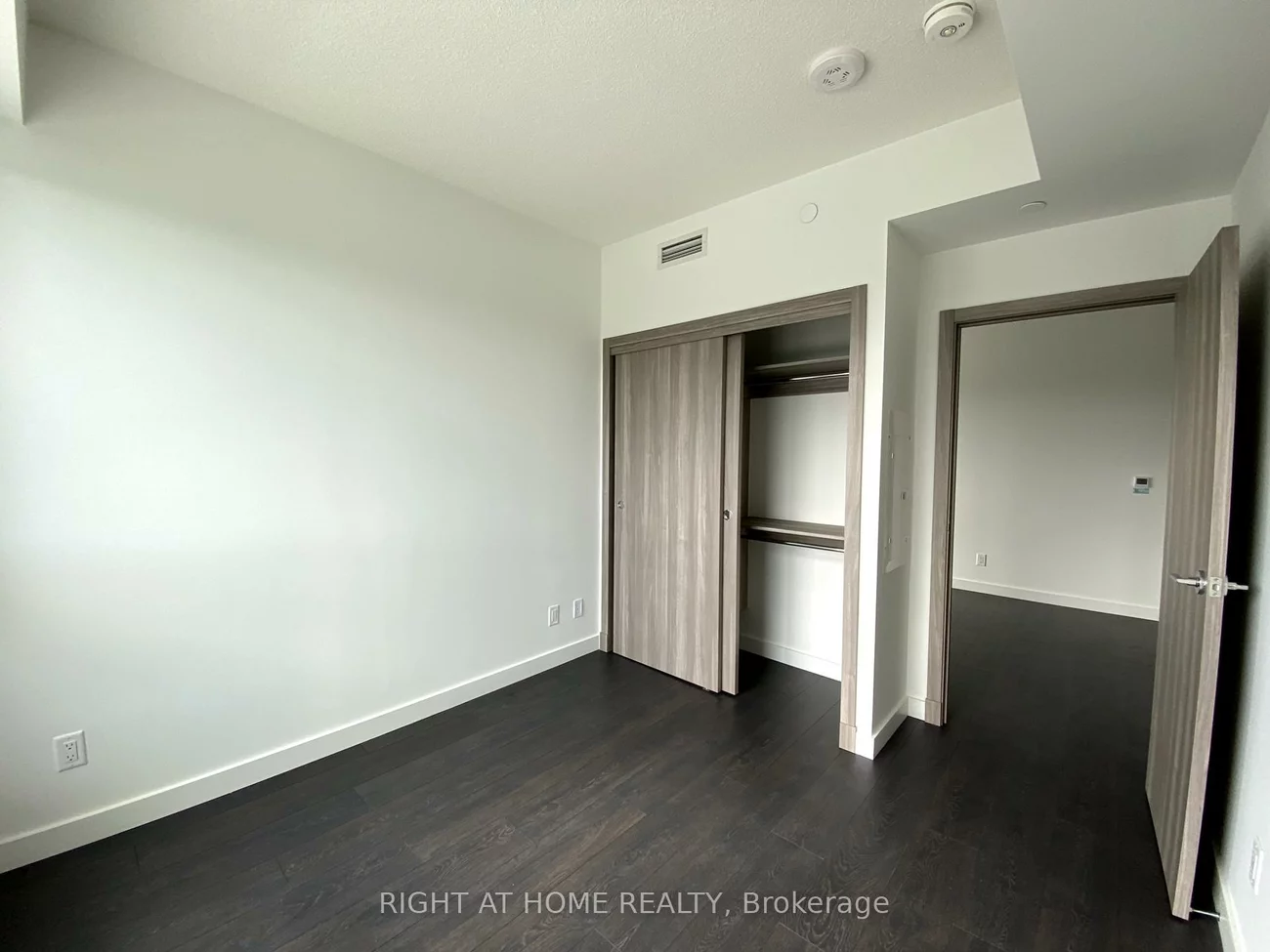 25, McMahon, Bayview Village, Toronto