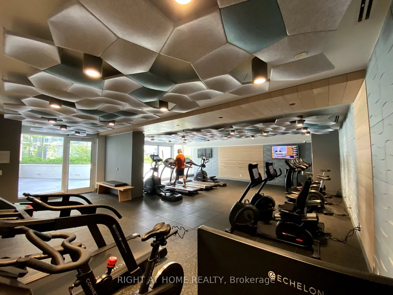25, McMahon, Bayview Village, Toronto