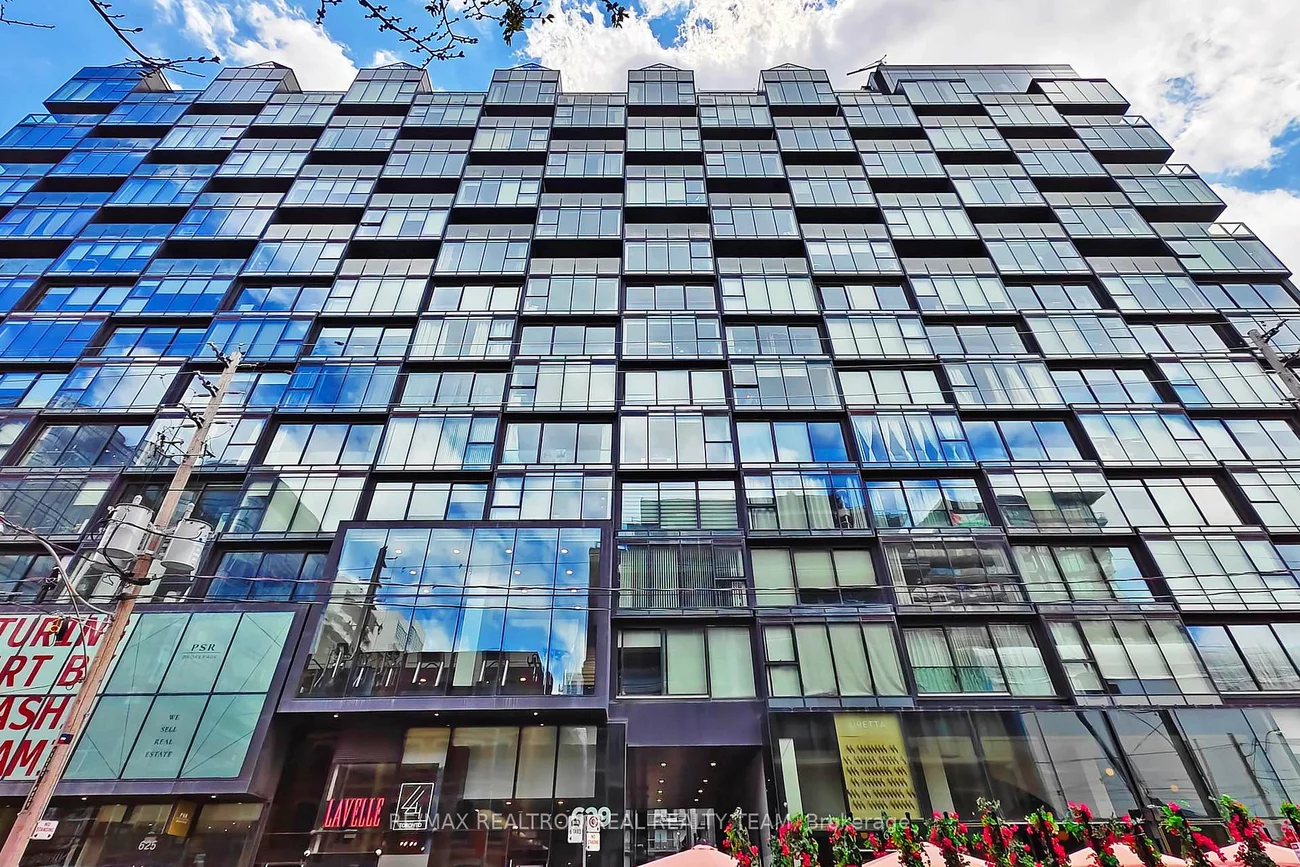 629, King, Waterfront Communities C1, Toronto