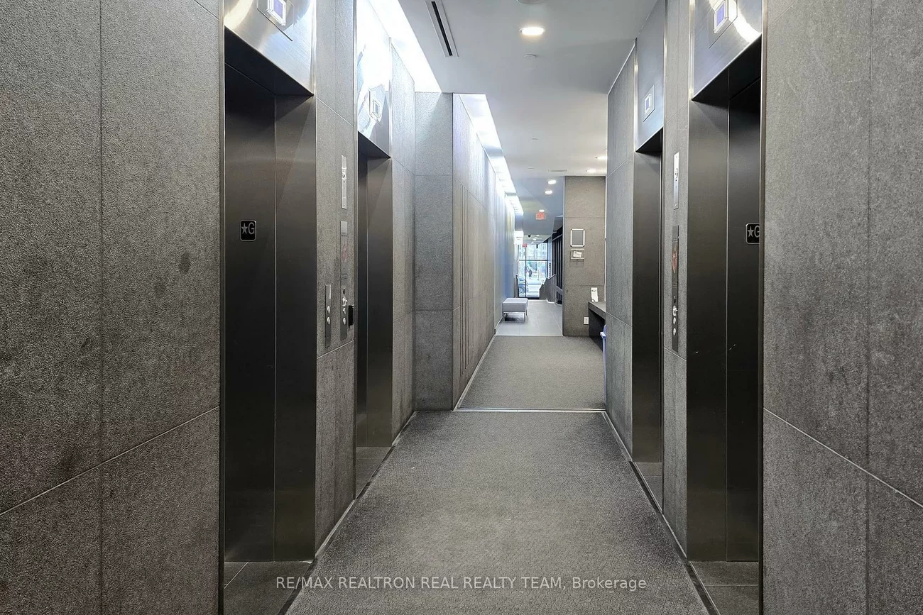 629, King, Waterfront Communities C1, Toronto