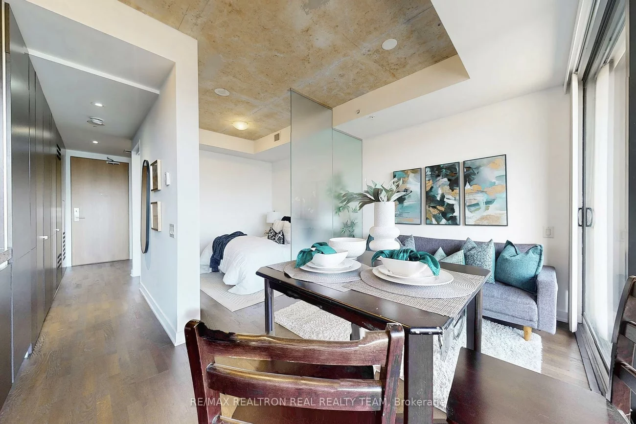 629, King, Waterfront Communities C1, Toronto