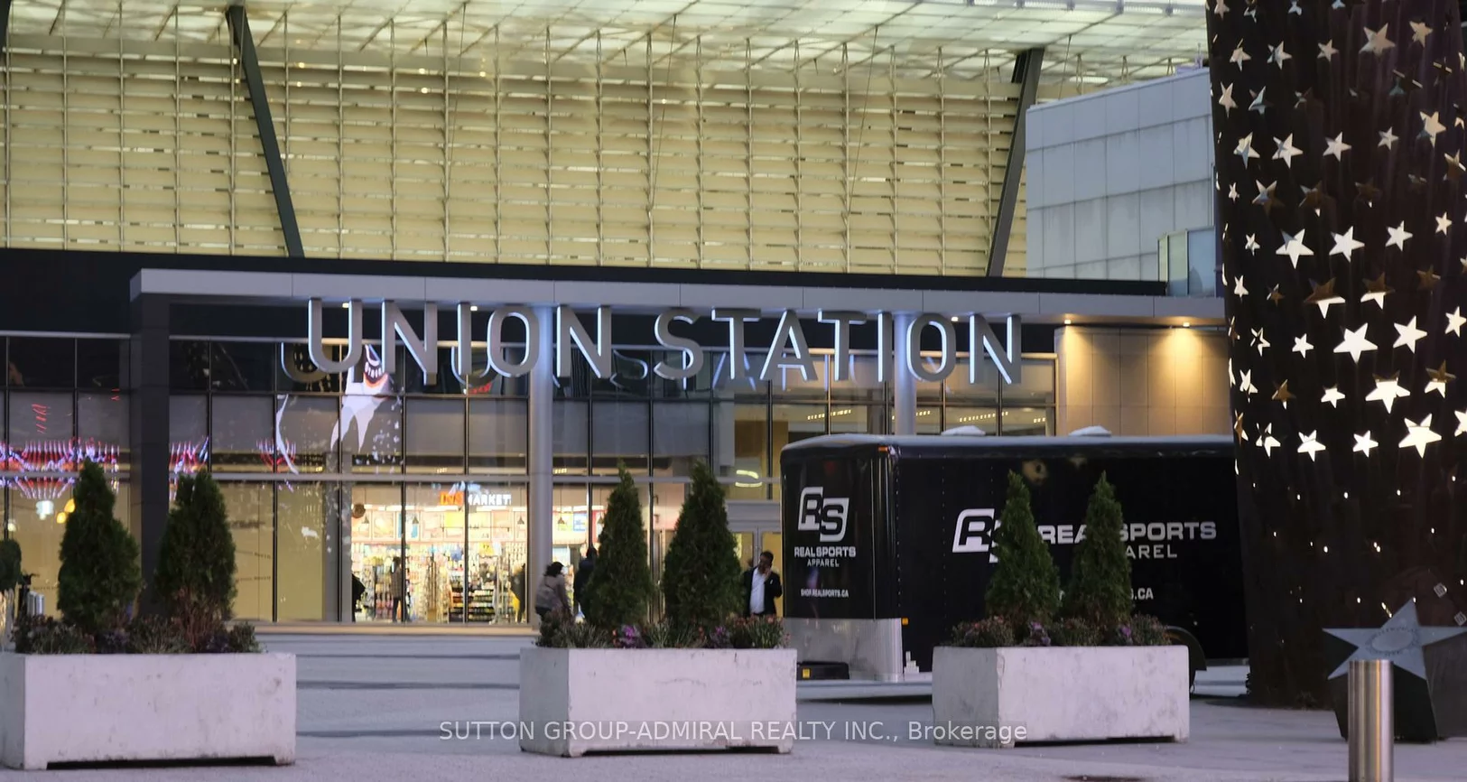 12, York, Waterfront Communities C1, Toronto