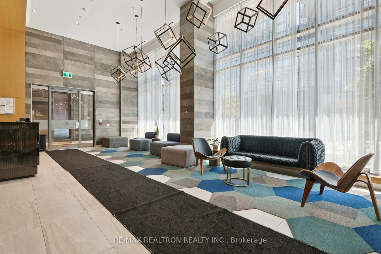 120, Parliament, Moss Park, Toronto