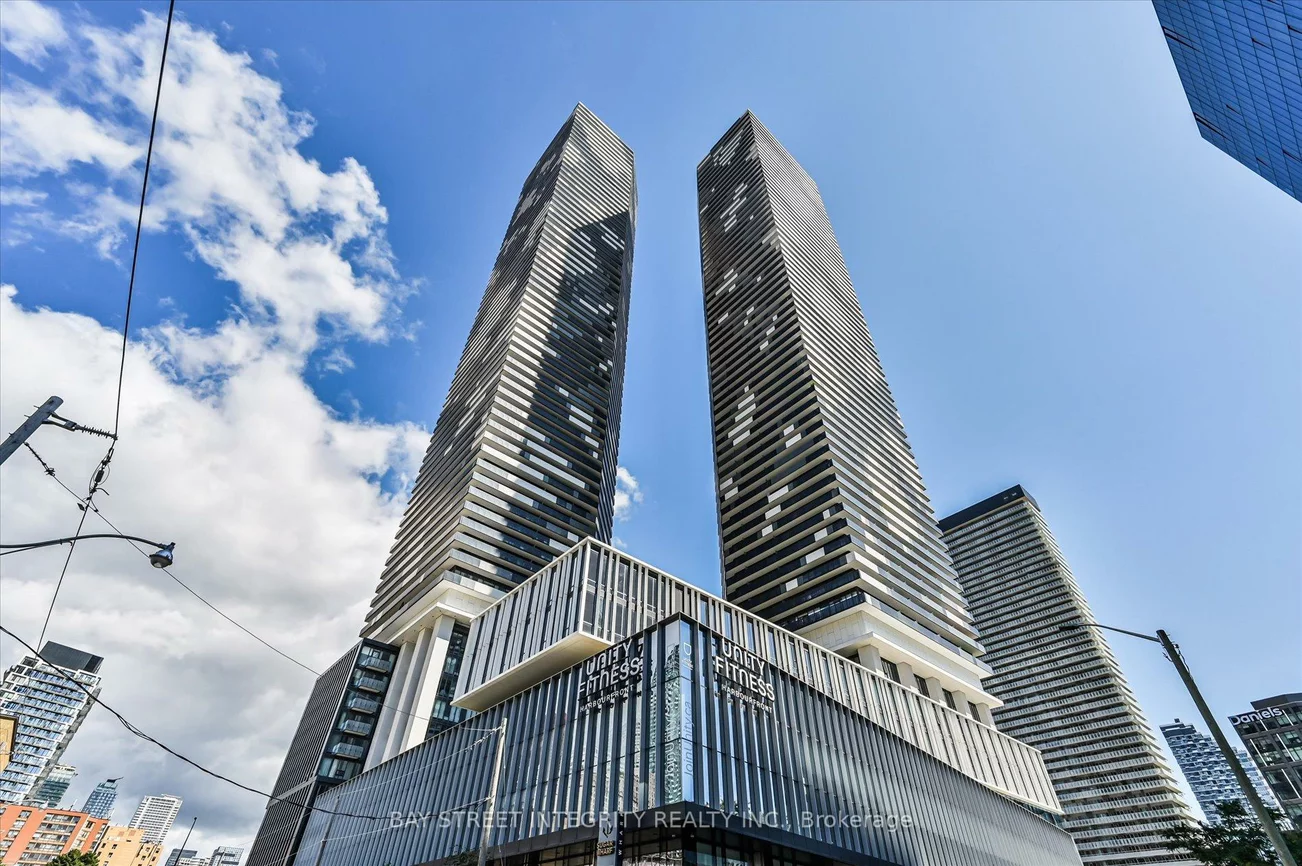 55, Cooper, Waterfront Communities C8, Toronto