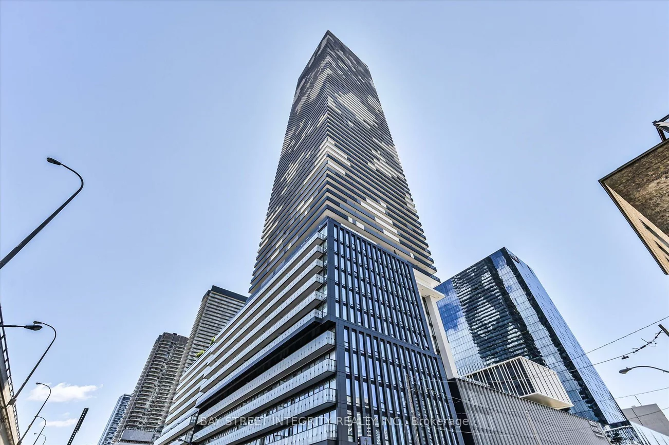 55, Cooper, Waterfront Communities C8, Toronto