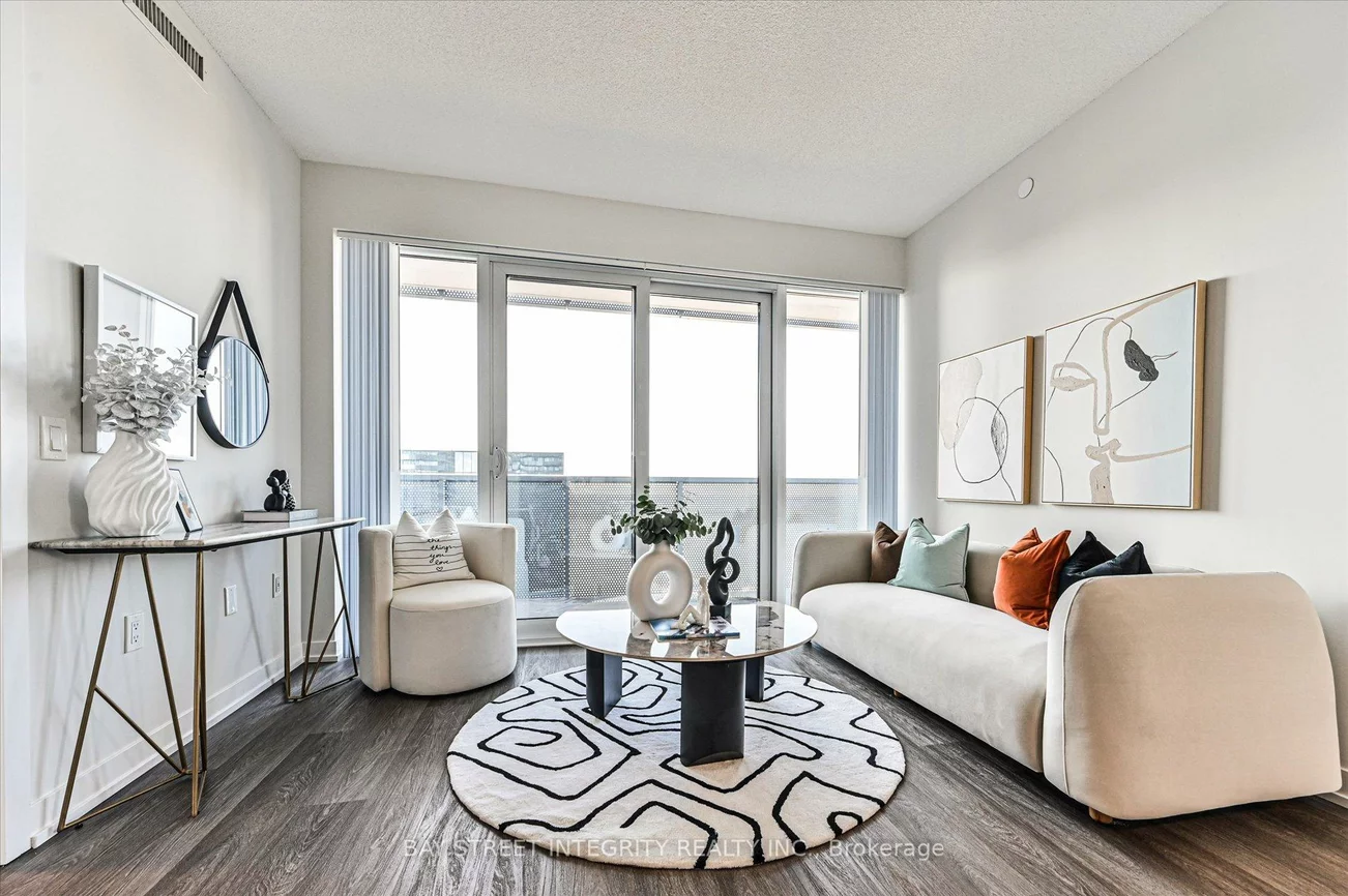 55, Cooper, Waterfront Communities C8, Toronto