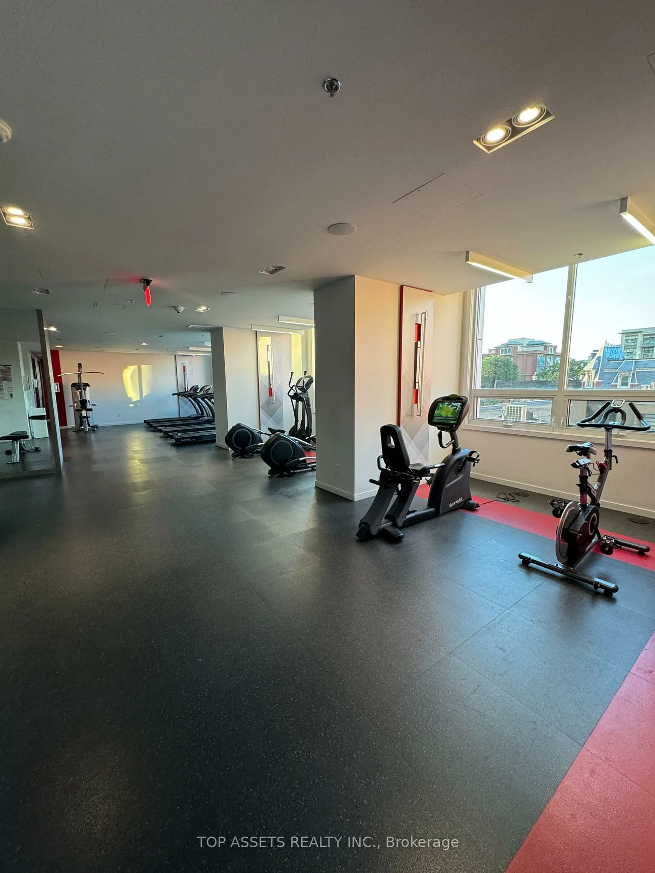 318, Richmond, Waterfront Communities C1, Toronto
