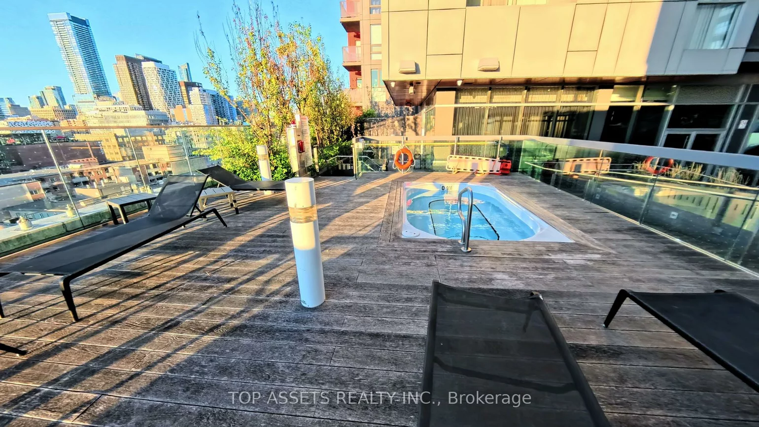 318, Richmond, Waterfront Communities C1, Toronto