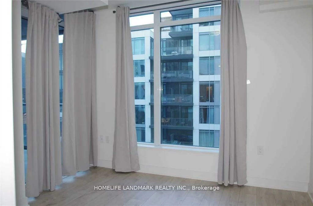 27, BATHURST, Waterfront Communities C1, Toronto
