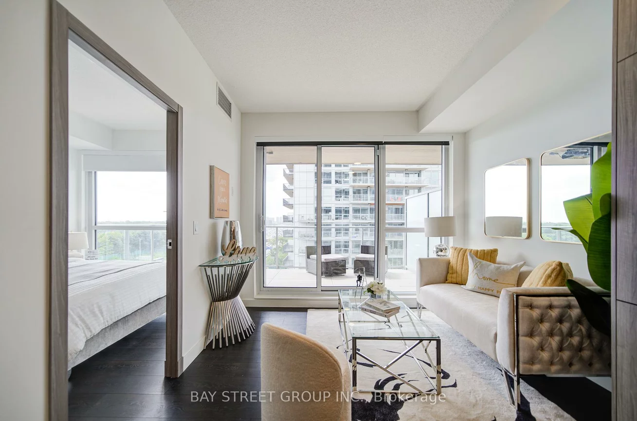 27, McMahon, Bayview Village, Toronto
