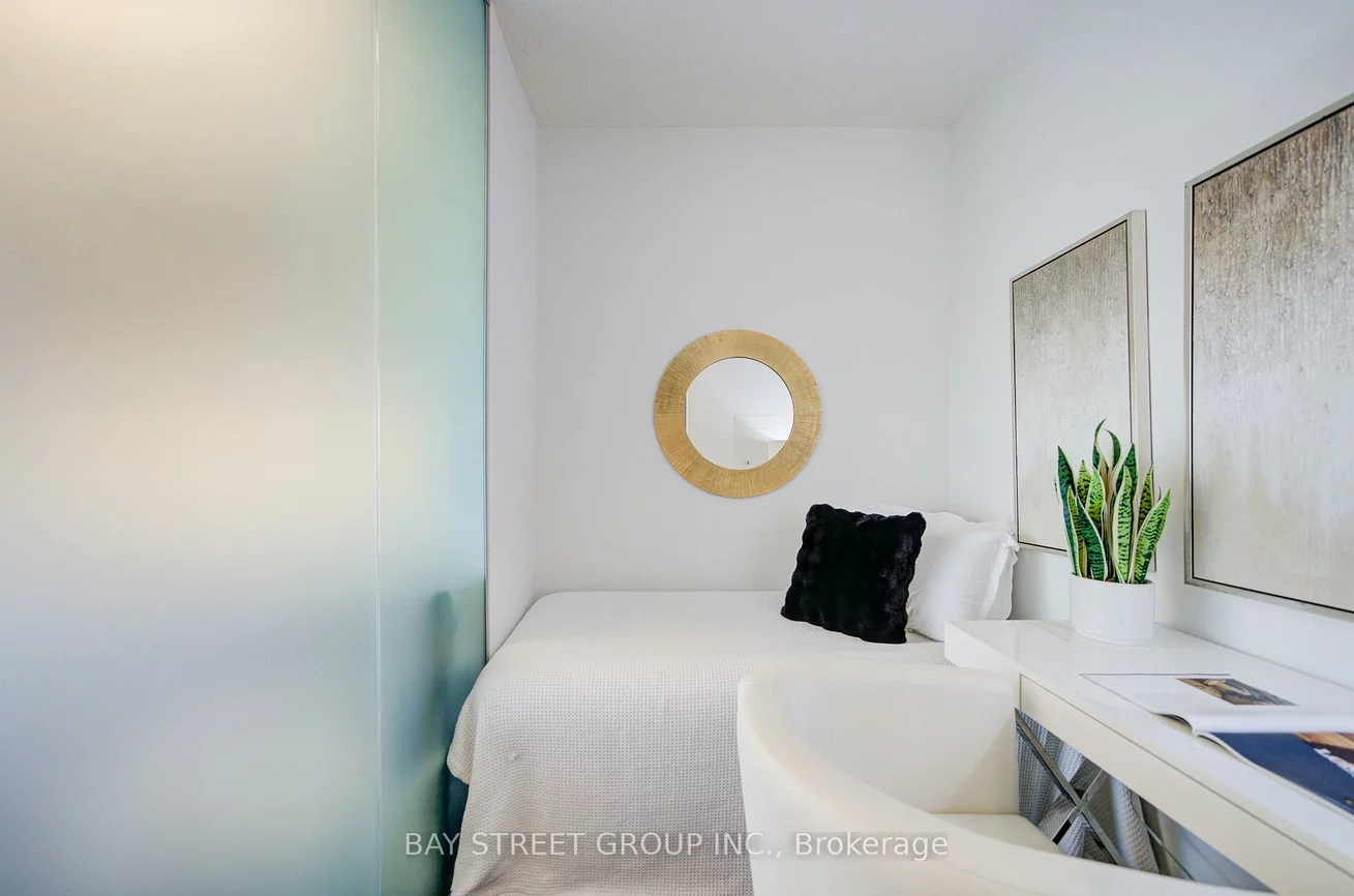 27, McMahon, Bayview Village, Toronto