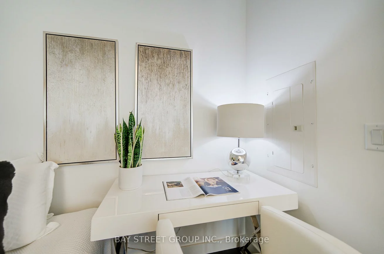 27, McMahon, Bayview Village, Toronto