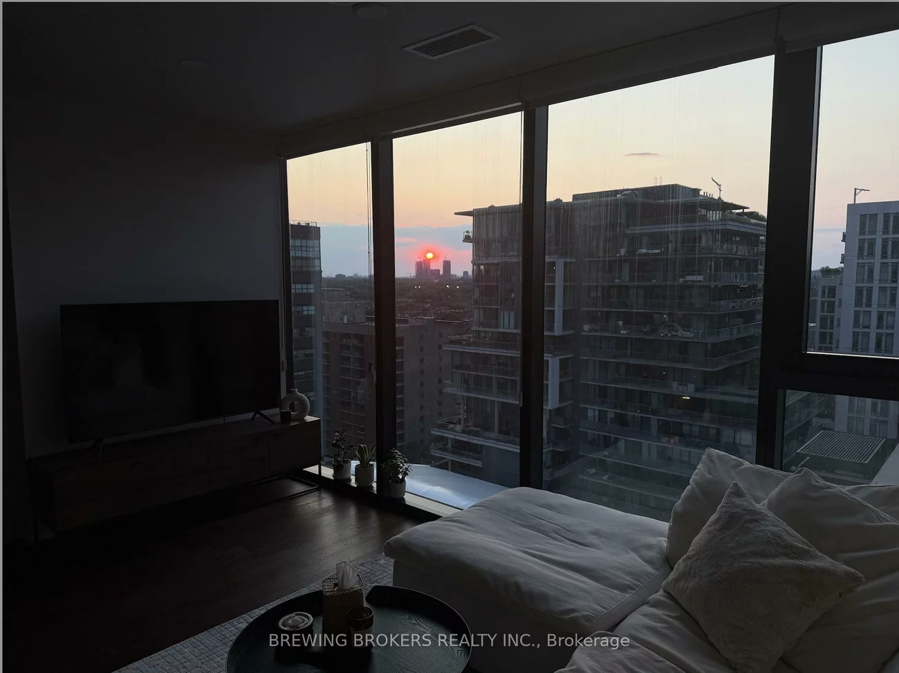 629, King St W, Waterfront Communities C1, Toronto
