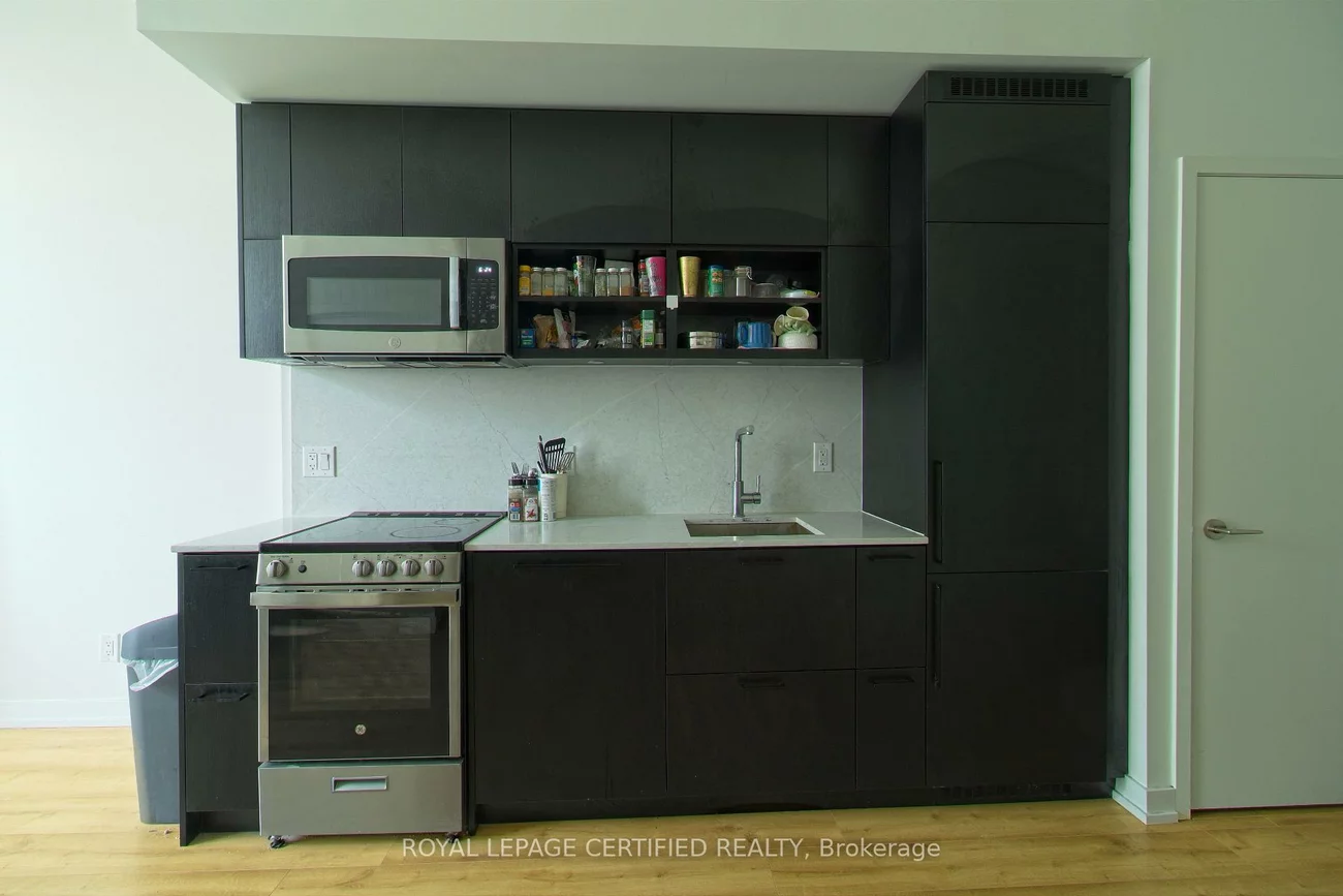 135, East Liberty, Niagara, Toronto