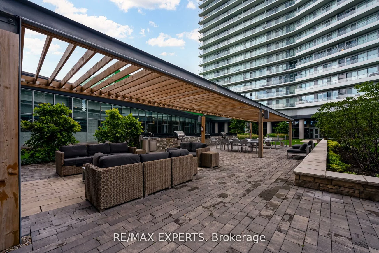 117, McMahon, Bayview Village, Toronto