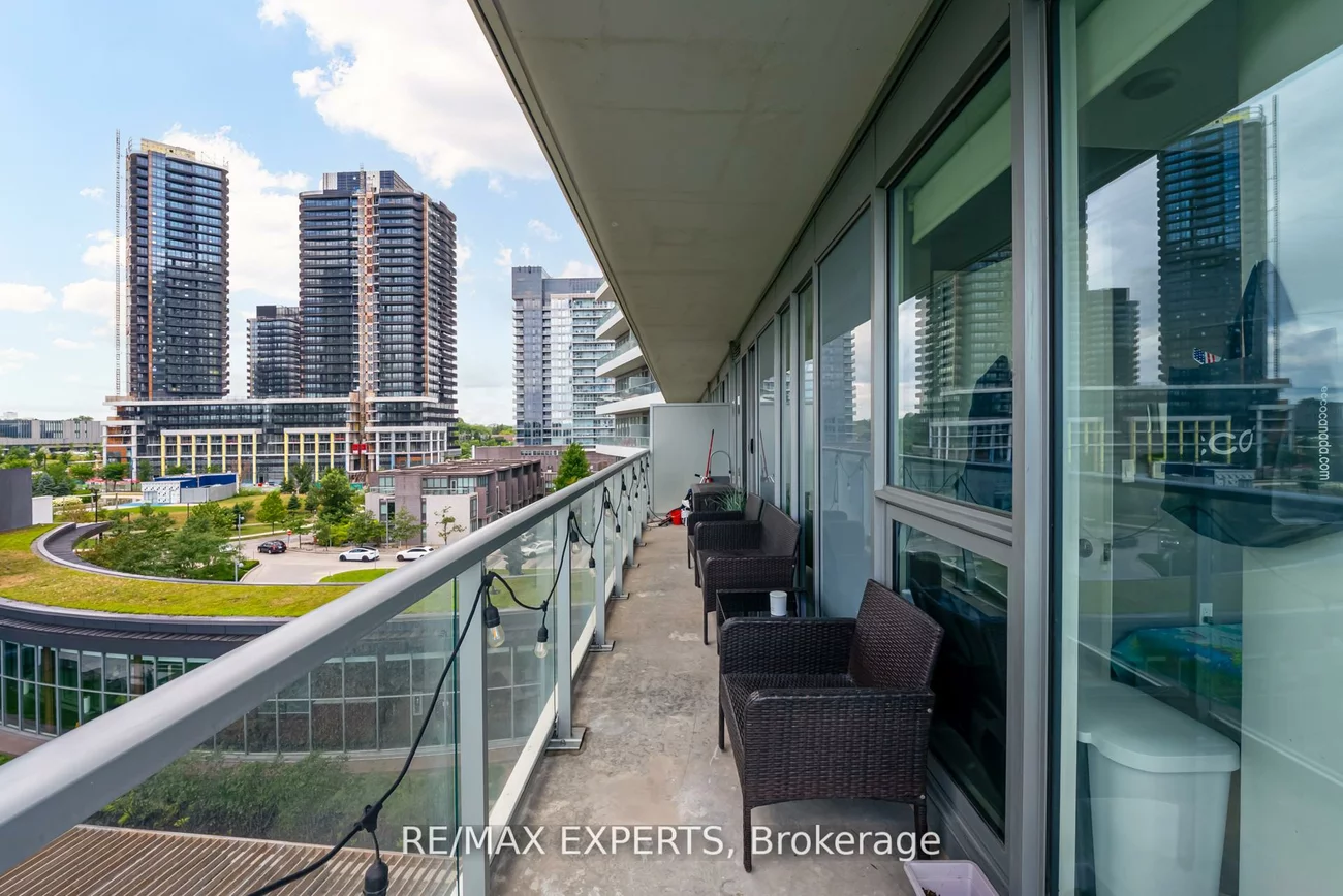 117, McMahon, Bayview Village, Toronto