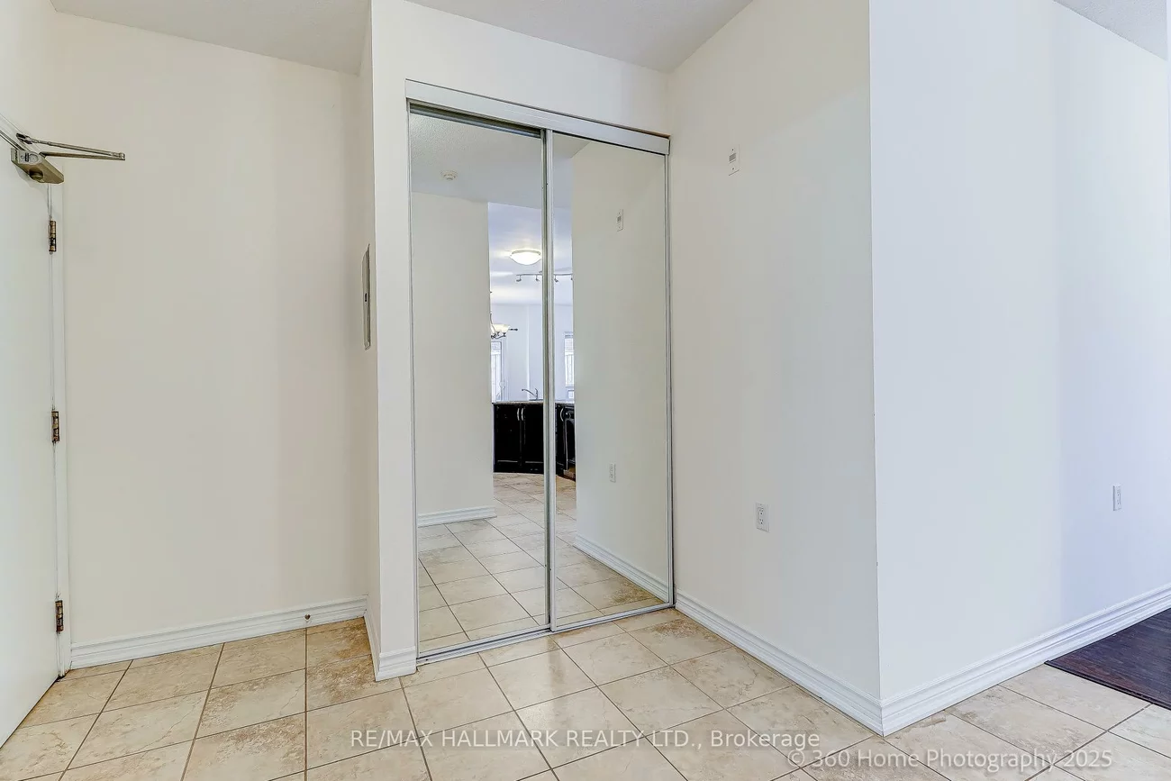 872, Sheppard, Bathurst Manor, Toronto