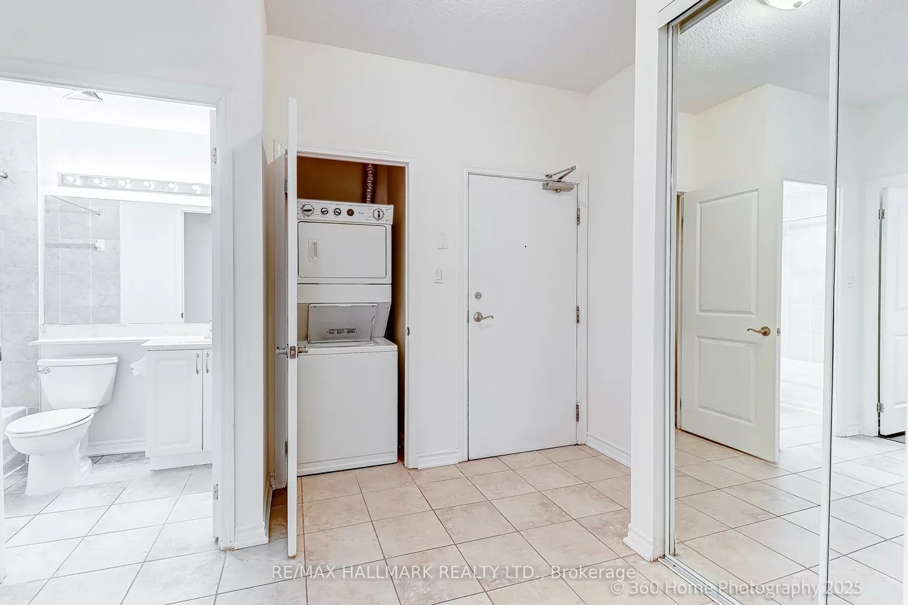 872, Sheppard, Bathurst Manor, Toronto