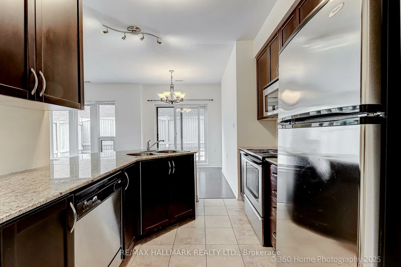 872, Sheppard, Bathurst Manor, Toronto