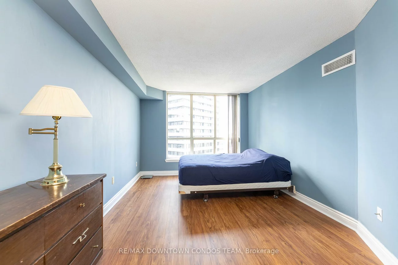 44, St Joseph, Bay Street Corridor, Toronto
