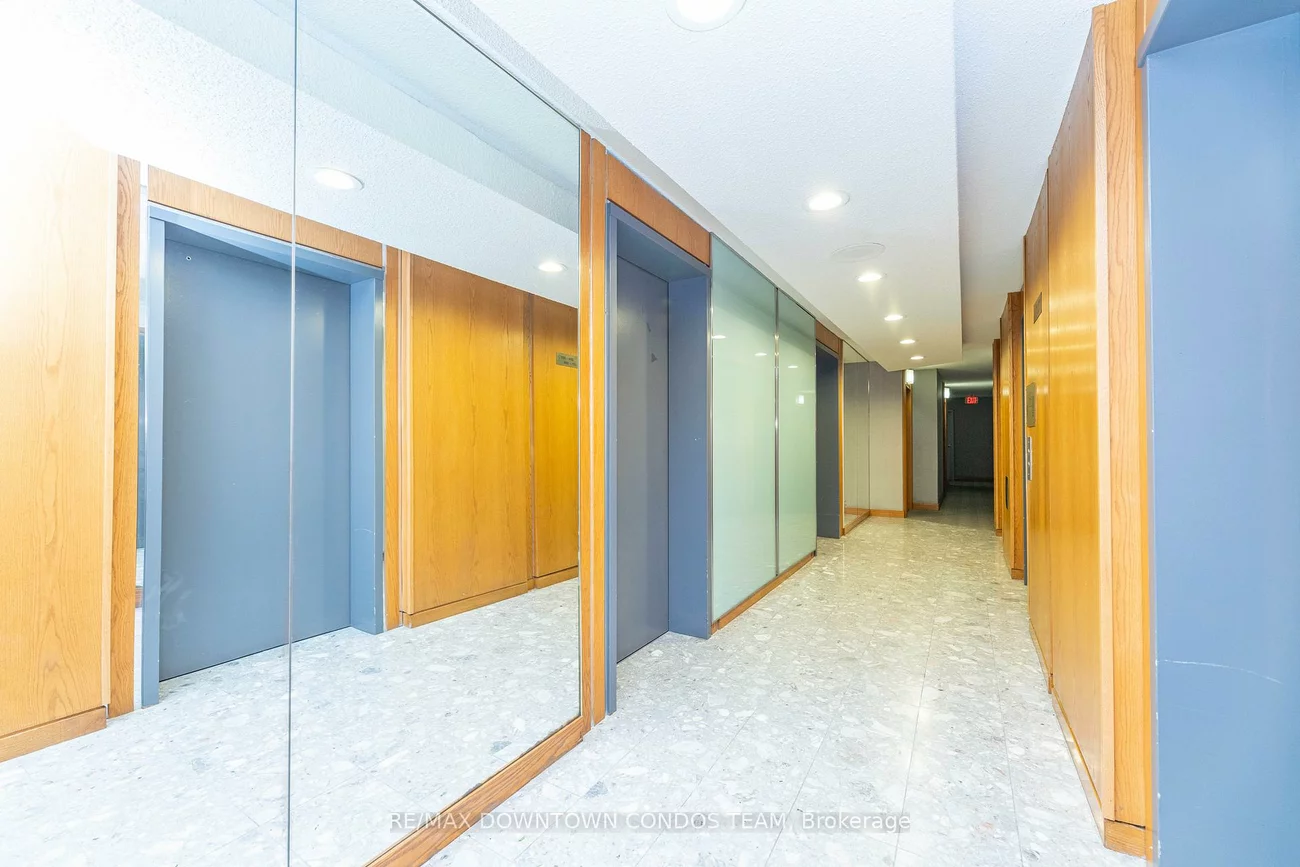 44, St Joseph, Bay Street Corridor, Toronto