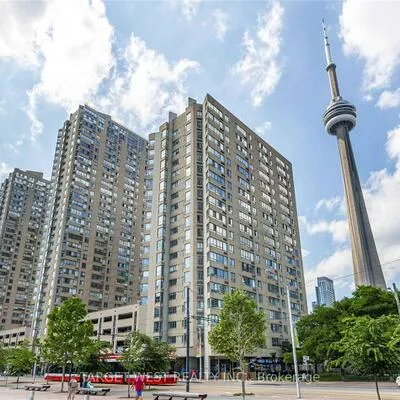 250, Queens, Waterfront Communities C1, Toronto