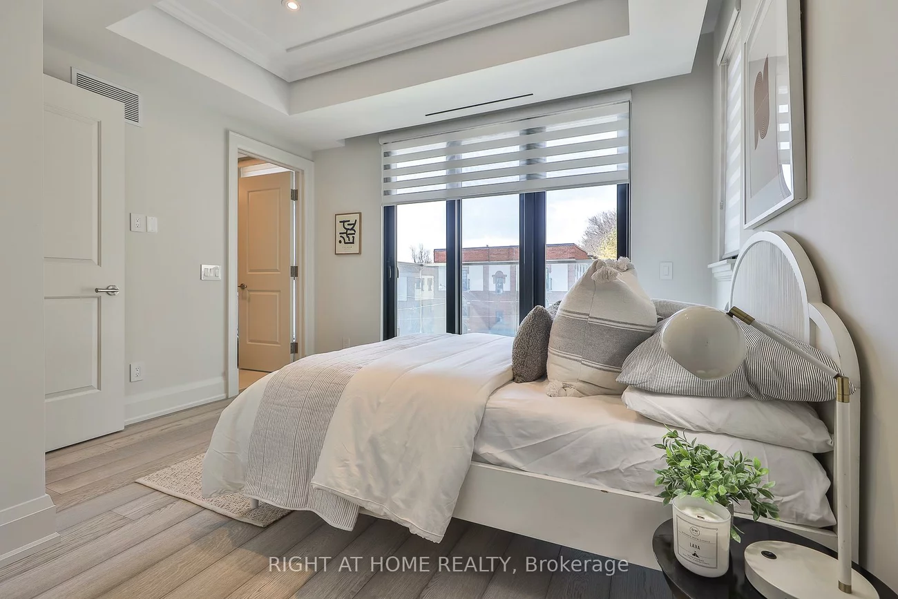 363, Avenue, Yonge-St. Clair, Toronto