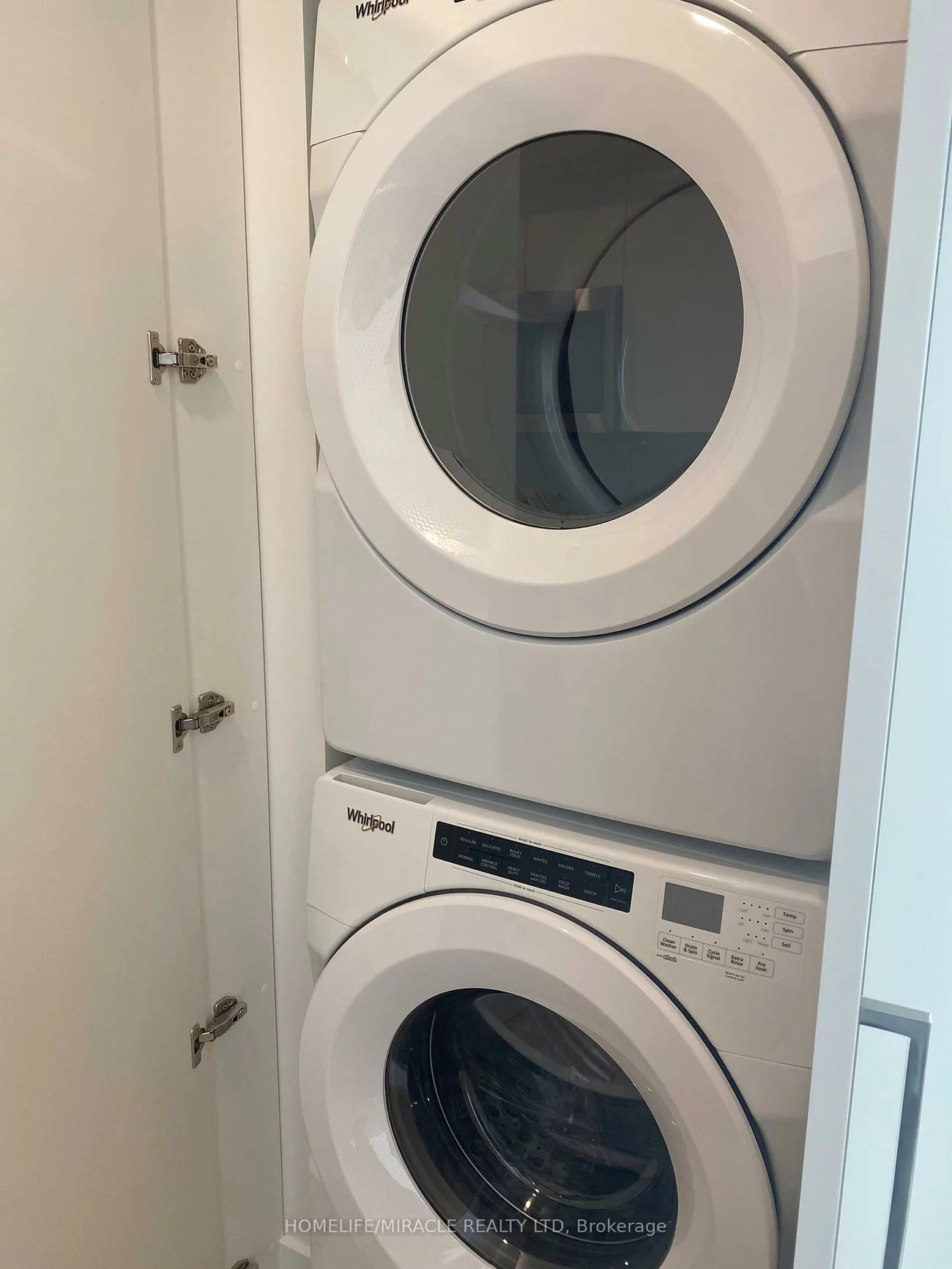 30, Tretti, Clanton Park, Toronto