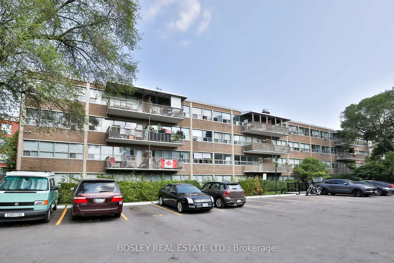 160, The Donway, Banbury-Don Mills, Toronto