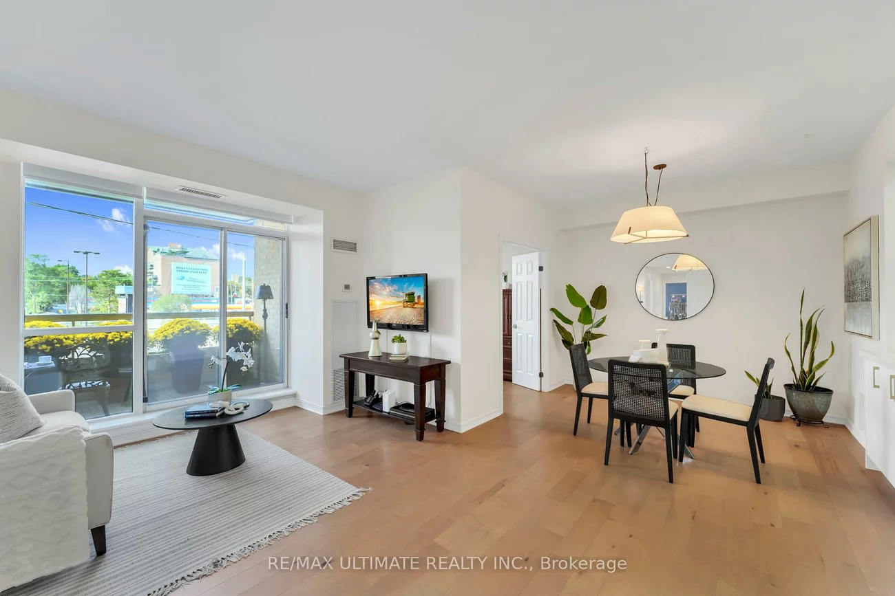 1750, Bayview, Mount Pleasant East, Toronto