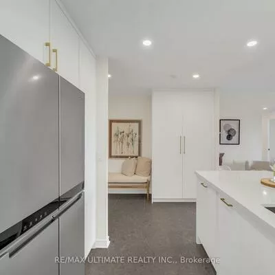 1750, Bayview, Mount Pleasant East, Toronto