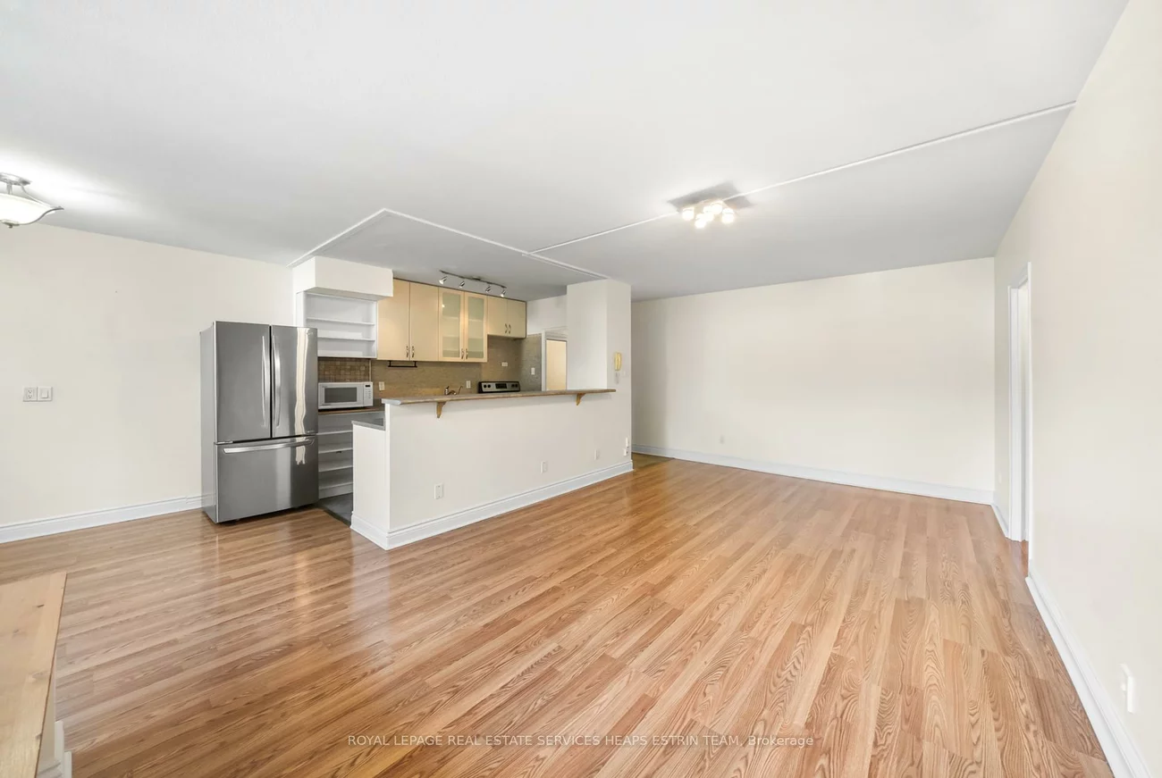 60, Montclair, Forest Hill South, Toronto