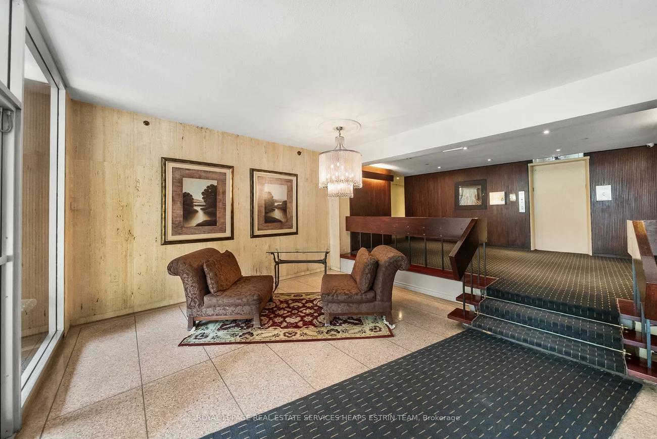 60, Montclair, Forest Hill South, Toronto