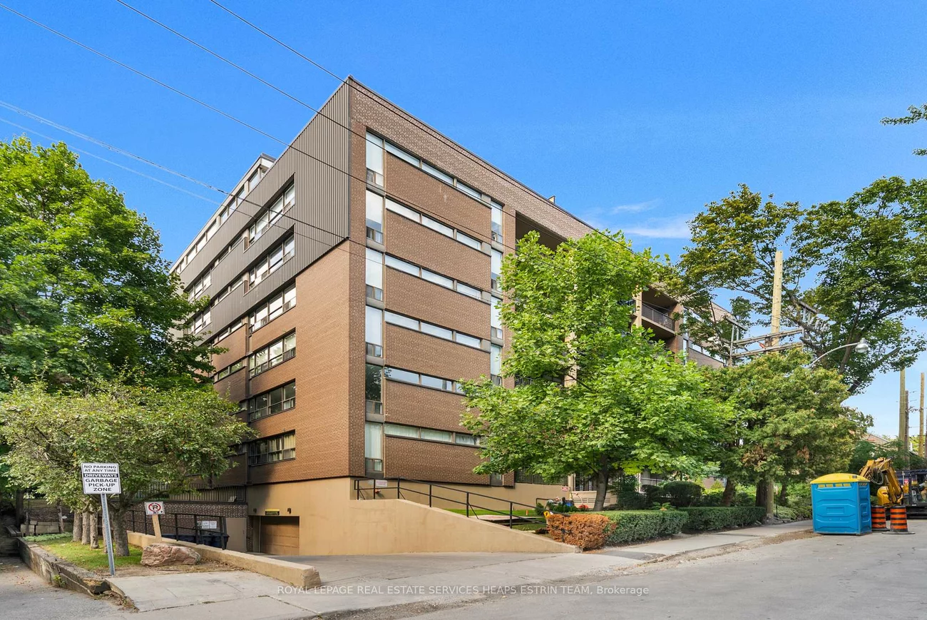 60, Montclair, Forest Hill South, Toronto