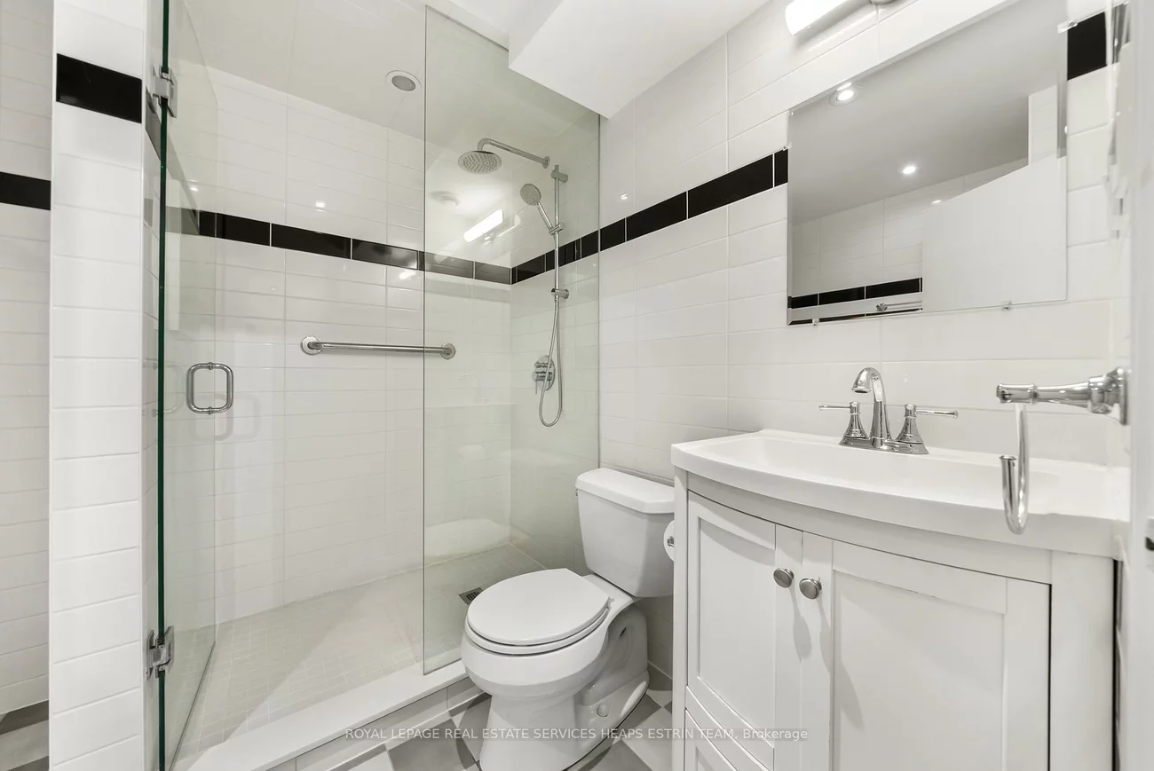 60, Montclair, Forest Hill South, Toronto