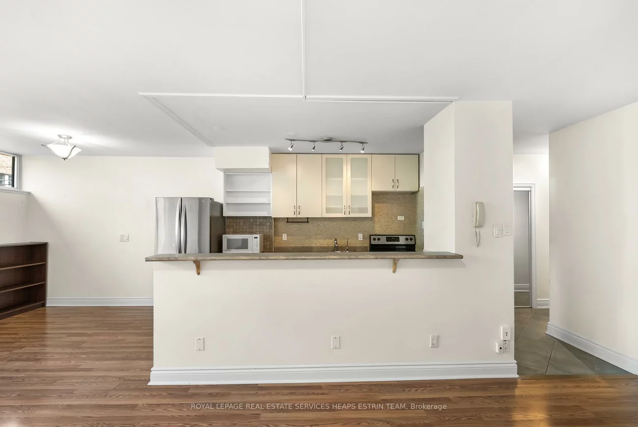60, Montclair, Forest Hill South, Toronto