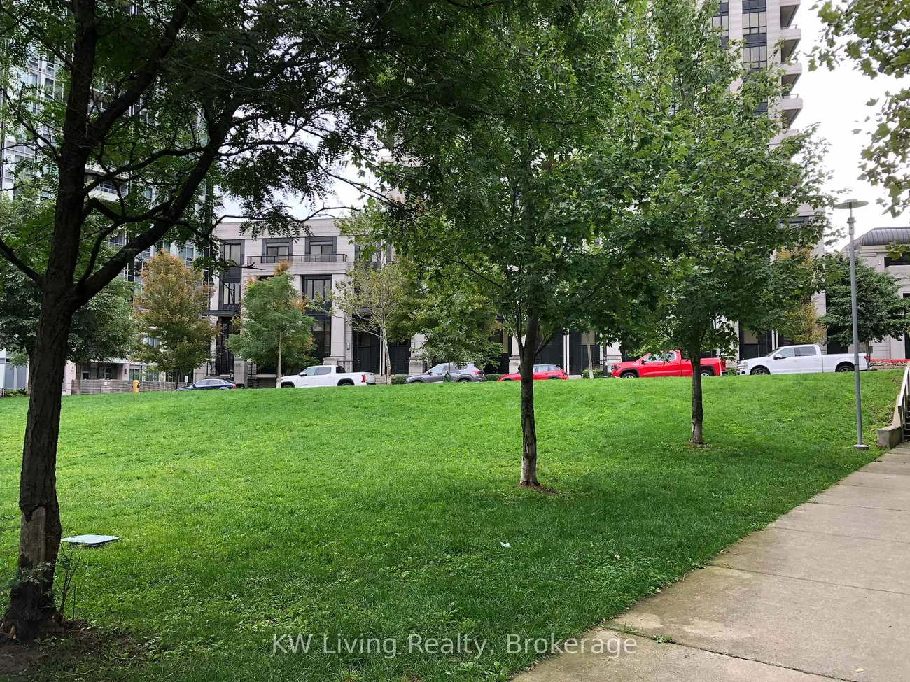 115, Harrison Garden, Willowdale East, Toronto