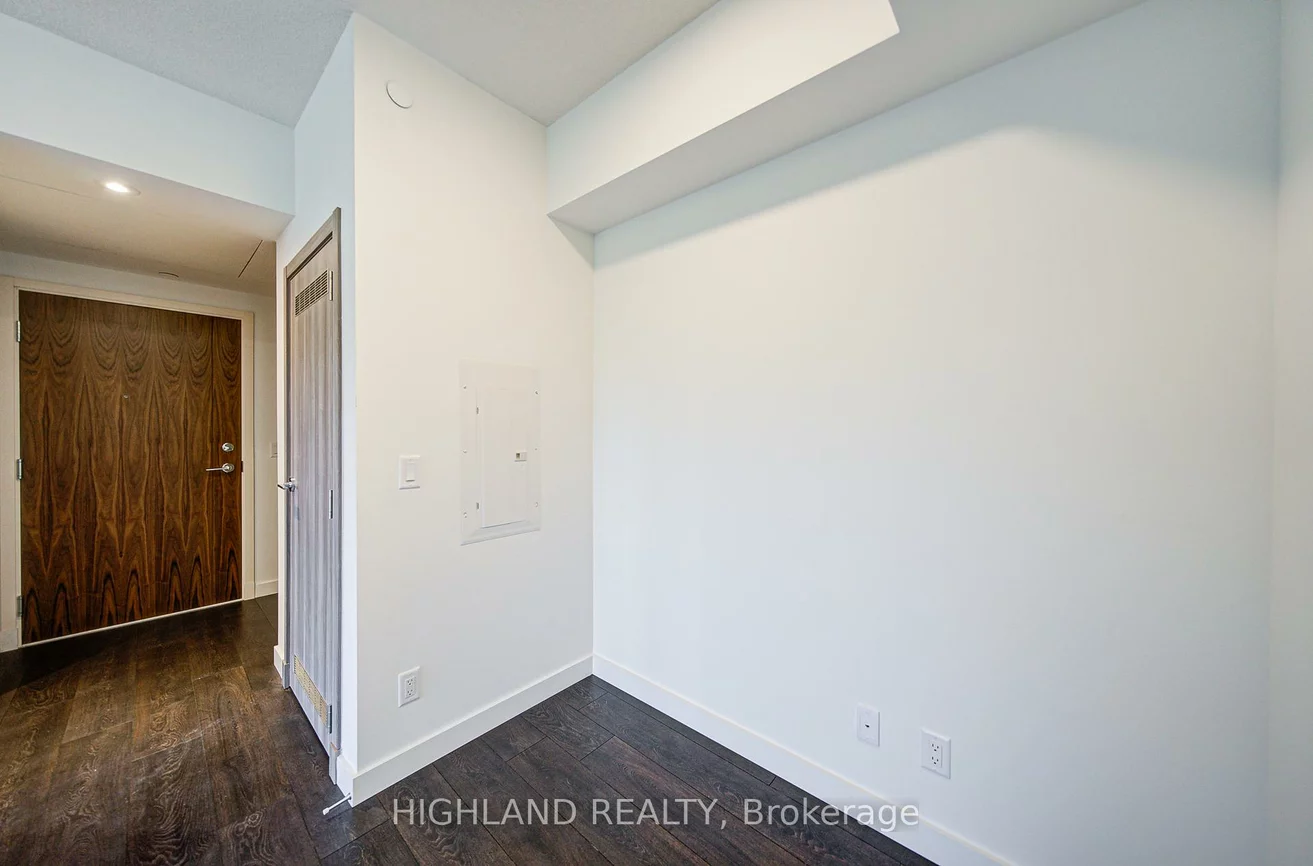 25, McMahon, Bayview Village, Toronto