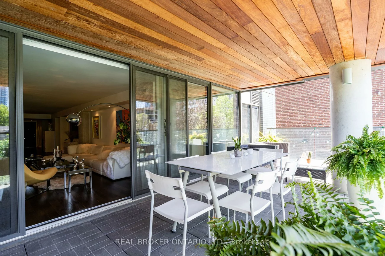 500, Wellington, Waterfront Communities C1, Toronto