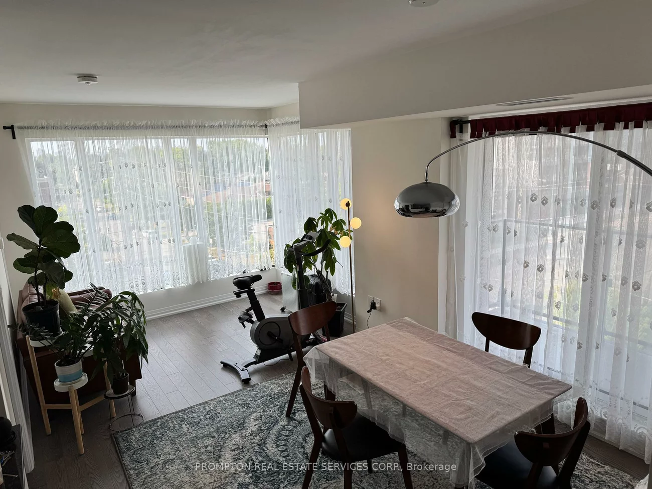 741, Sheppard, Bathurst Manor, Toronto