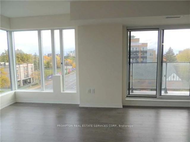 741, Sheppard, Bathurst Manor, Toronto