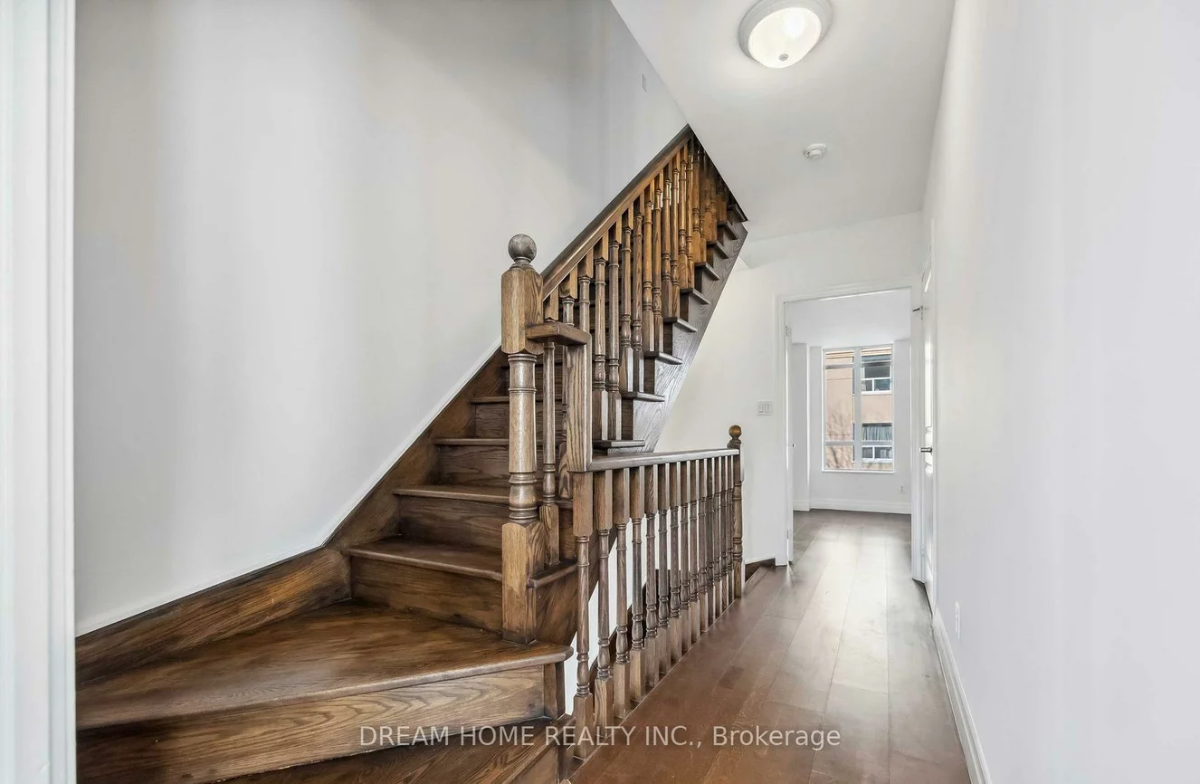 934, Mount Pleasant, Mount Pleasant West, Toronto