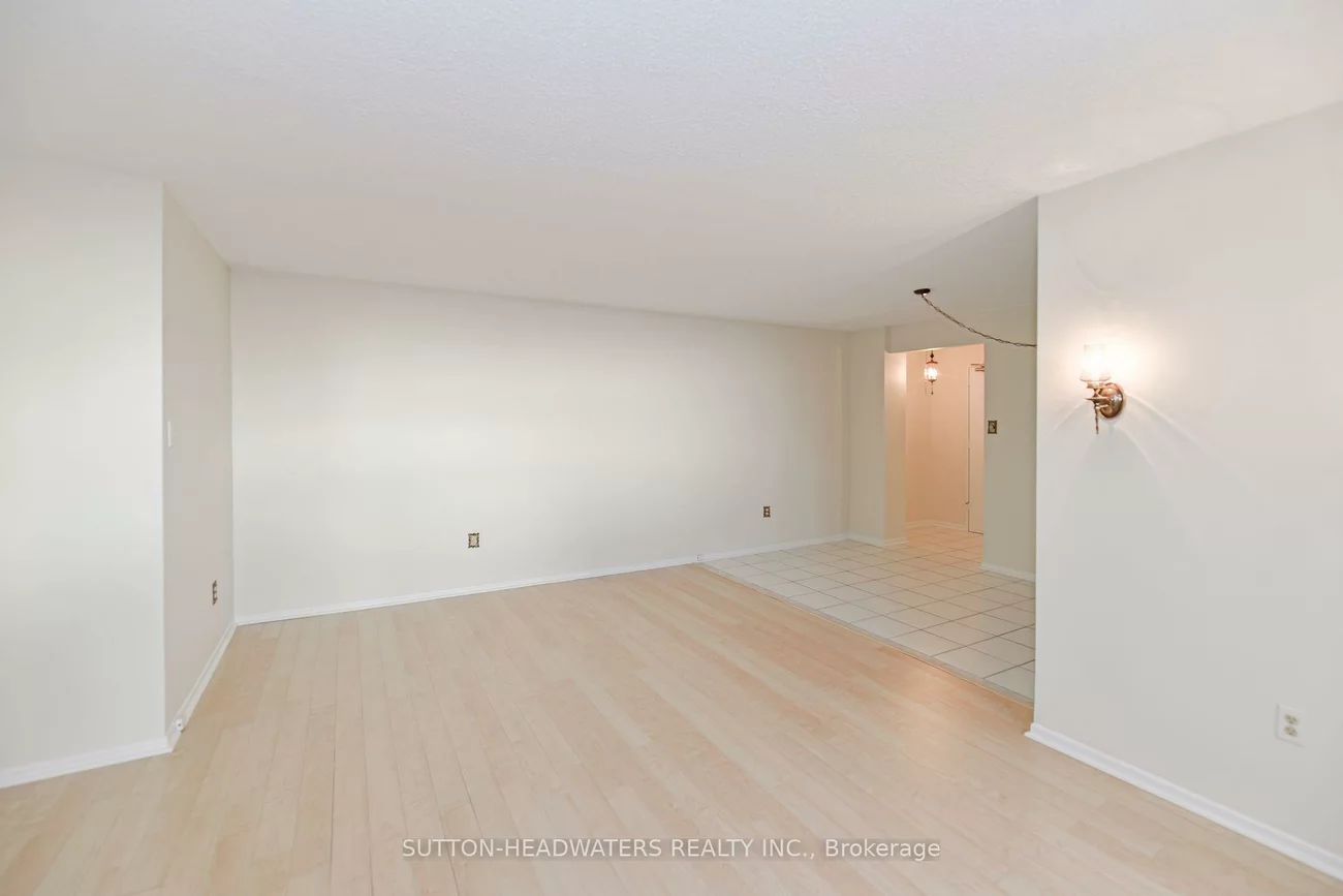5, Old Sheppard, Pleasant View, Toronto