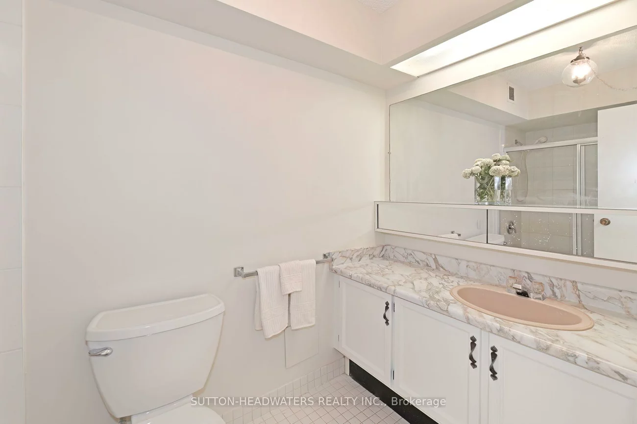 5, Old Sheppard, Pleasant View, Toronto