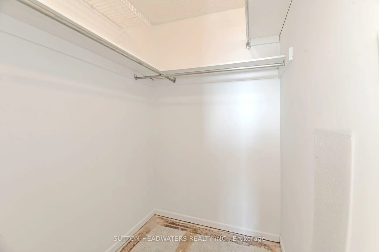 5, Old Sheppard, Pleasant View, Toronto